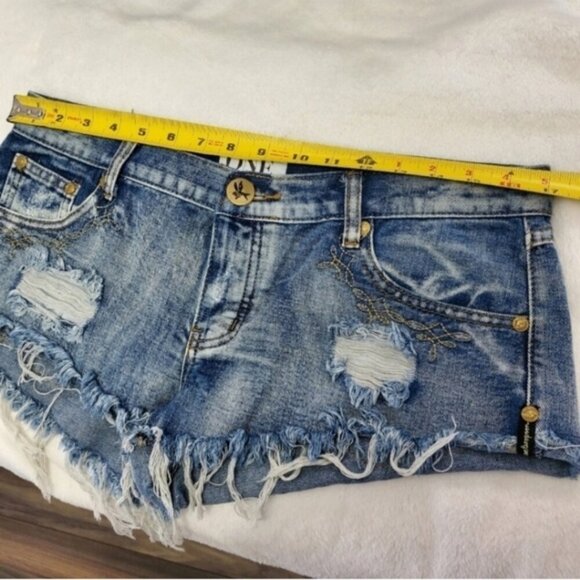 REVOLVE ONE Teaspoon Denim Fringe Distress Shorts - Picture 9 of 9